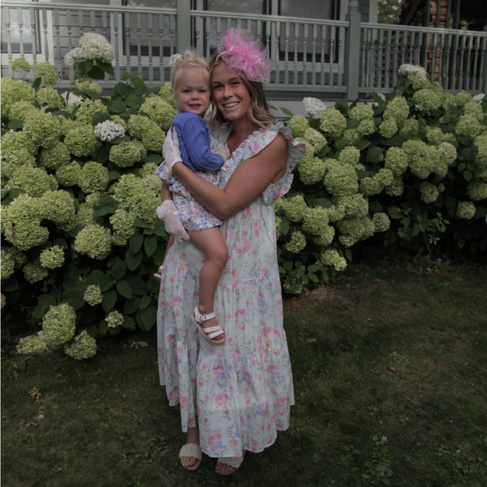 &merci Floral Ruffle Midi Dress